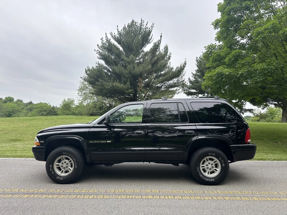 2000 Dodge Durango 1st Gen - Image 19 of 31