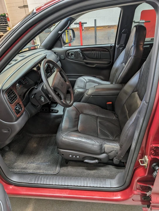 2000 Dodge Durango 1st Gen - Image 23 of 31