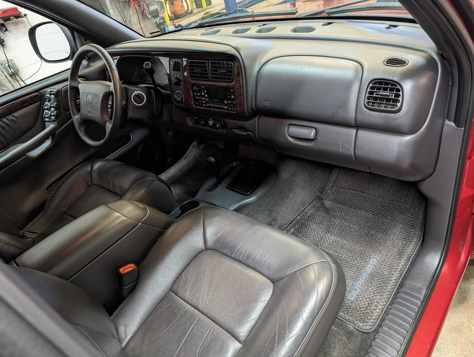 2000 Dodge Durango 1st Gen - Image 30 of 31