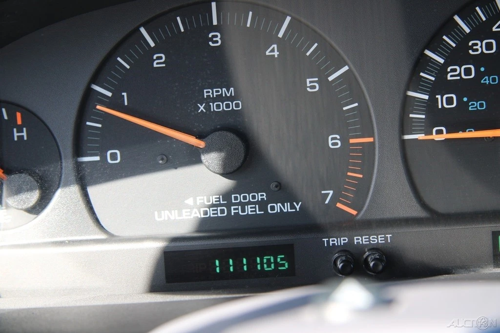2000 Dodge Caravan - Image 18 of 21