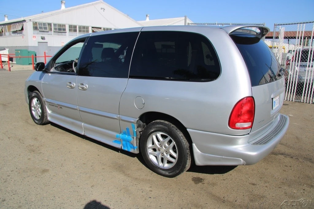 2000 Dodge Caravan - Image 6 of 21