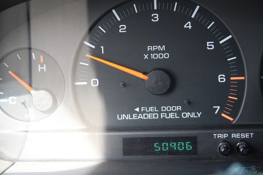 2000 Dodge Caravan - Image 17 of 21