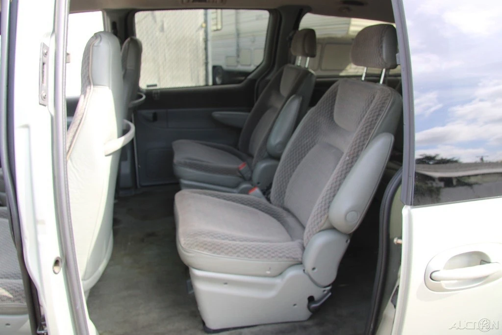 2000 Dodge Caravan - Image 19 of 21