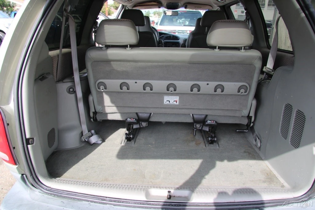 2000 Dodge Caravan - Image 21 of 21