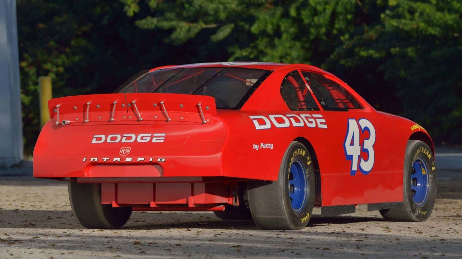 2000 Dodge Intrepid - Image 3 of 25