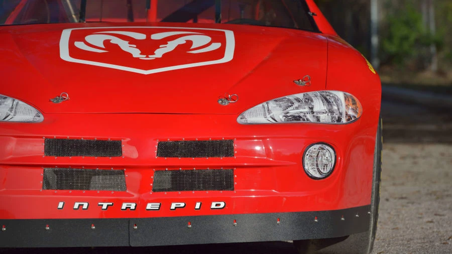 2000 Dodge Intrepid - Image 19 of 25
