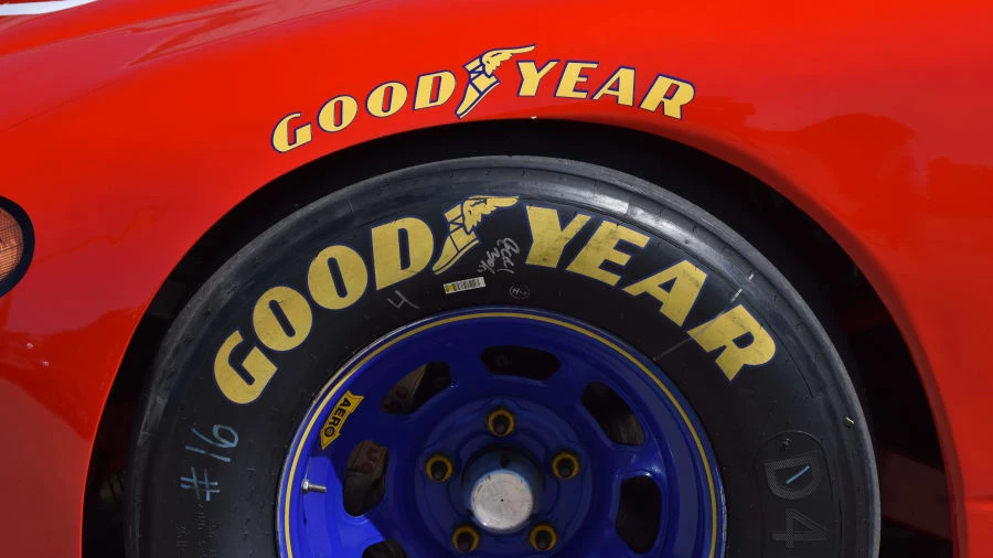2000 Dodge Intrepid - Image 8 of 12
