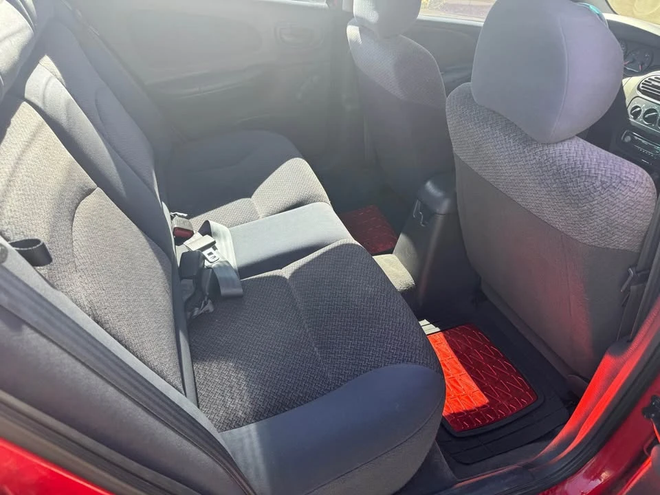 2000 Dodge Neon - Image 3 of 4