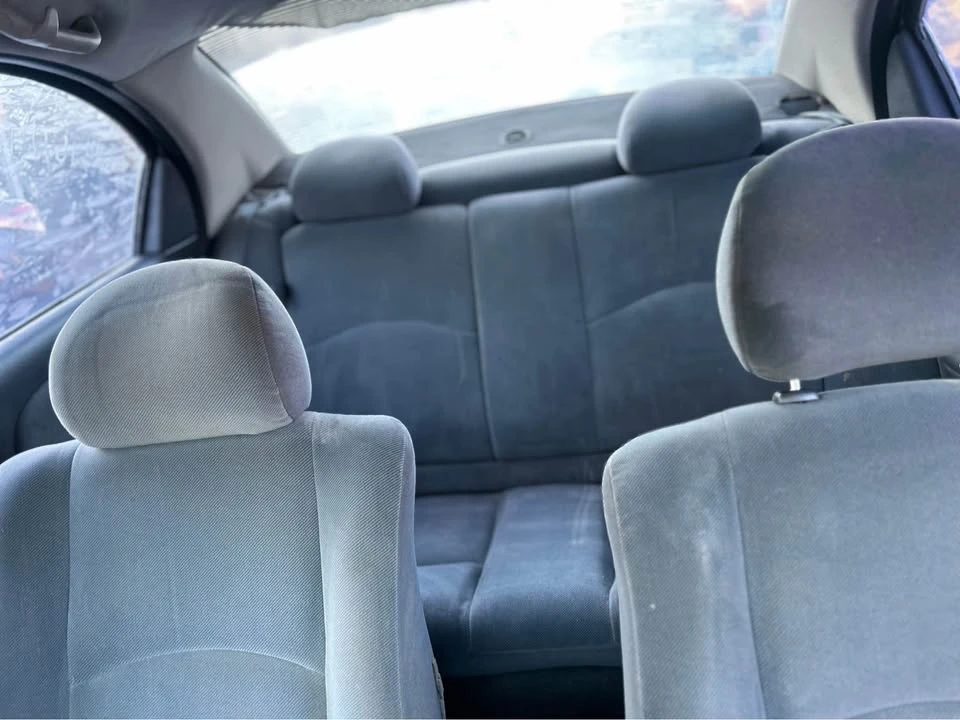 2000 Dodge Neon - Image 11 of 16