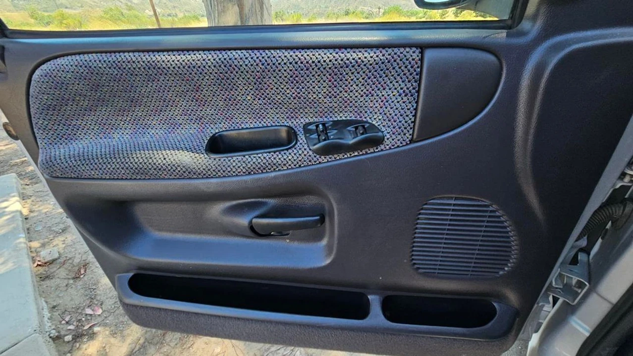 2000 Dodge Ram 2nd Gen - Image 22 of 26