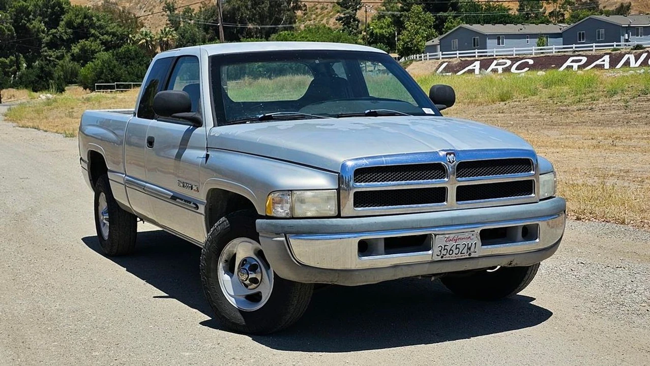 2000 Dodge Ram 2nd Gen - Image 4 of 26