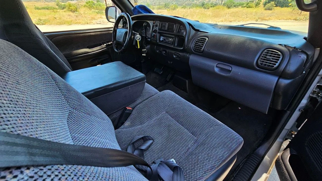 2000 Dodge Ram 2nd Gen - Image 10 of 26