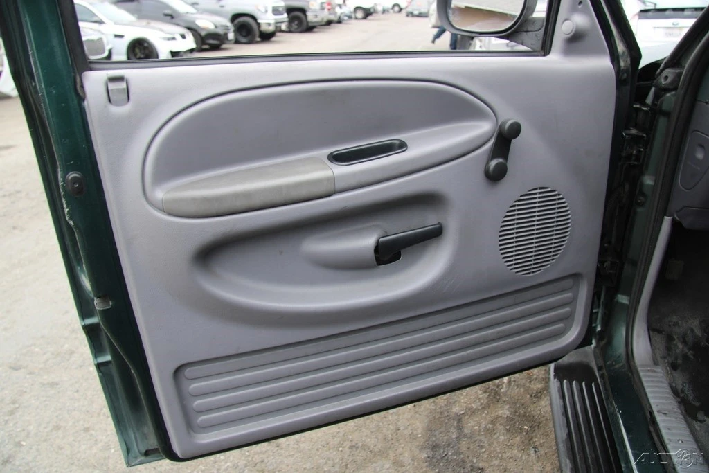 2000 Dodge Ram 2nd Gen - Image 12 of 21