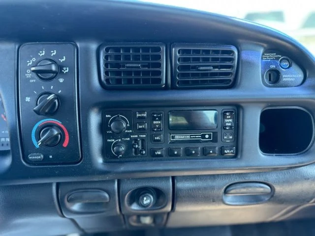 2000 Dodge Ram 2nd Gen - Image 29 of 31