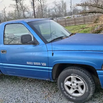 2000 Dodge Ram 1500 Regular Cab Short Bed