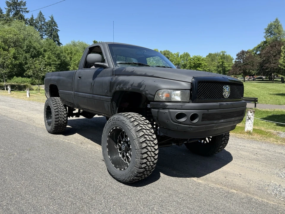 2000 Dodge Ram 2nd Gen - Image 11 of 19