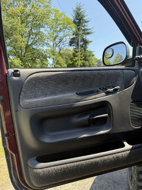 2000 Dodge Ram 2nd Gen - Image 17 of 19