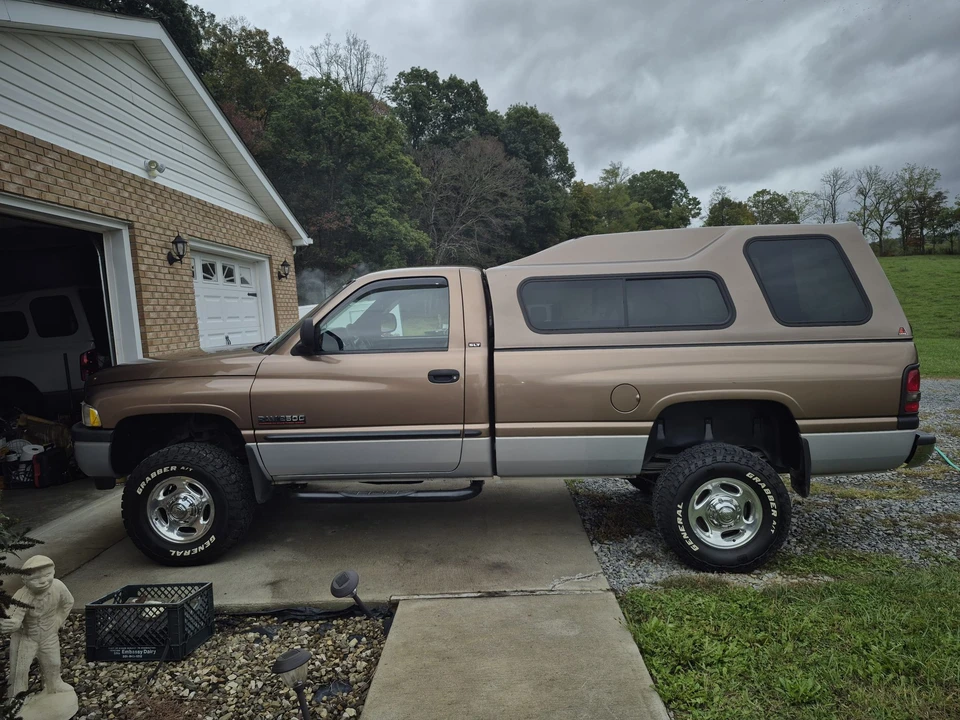 2000 Dodge Ram 2nd Gen - Image 7 of 31