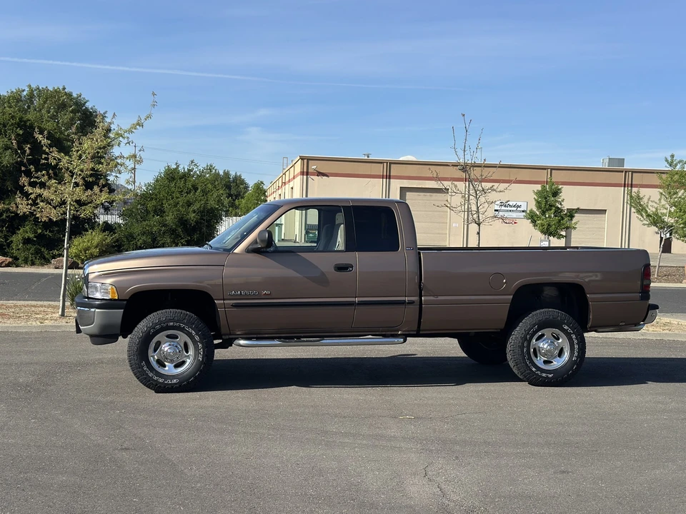 2000 Dodge Ram 2nd Gen - Image 10 of 31