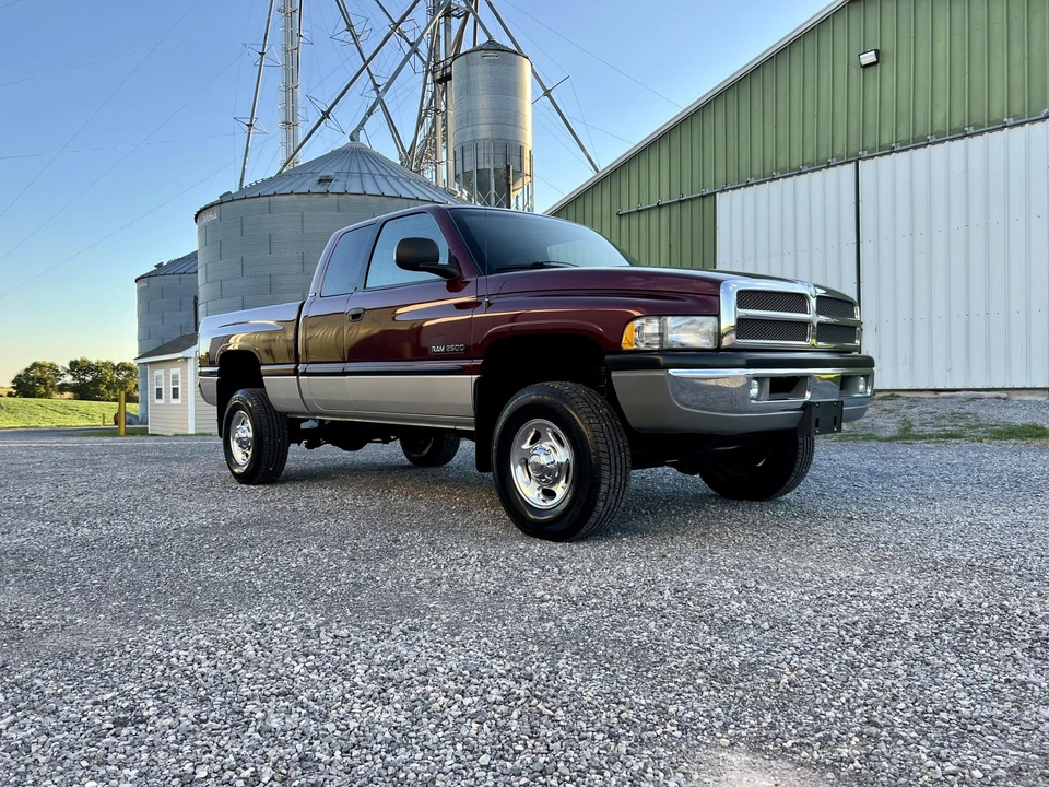 2000 Dodge Ram 2nd Gen - Image 9 of 31