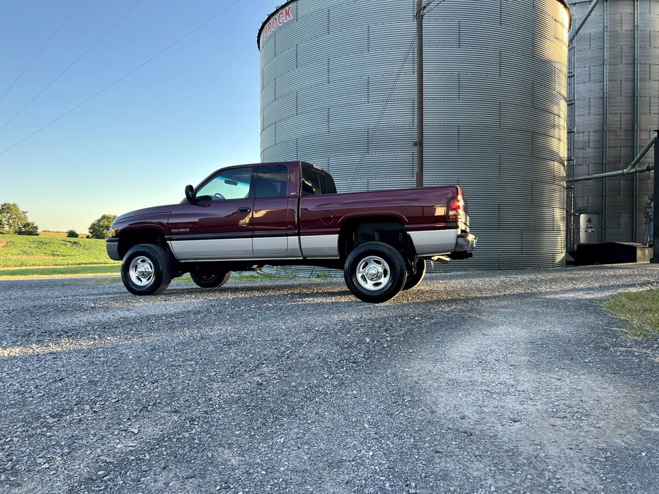 2000 Dodge Ram 2nd Gen - Image 29 of 31