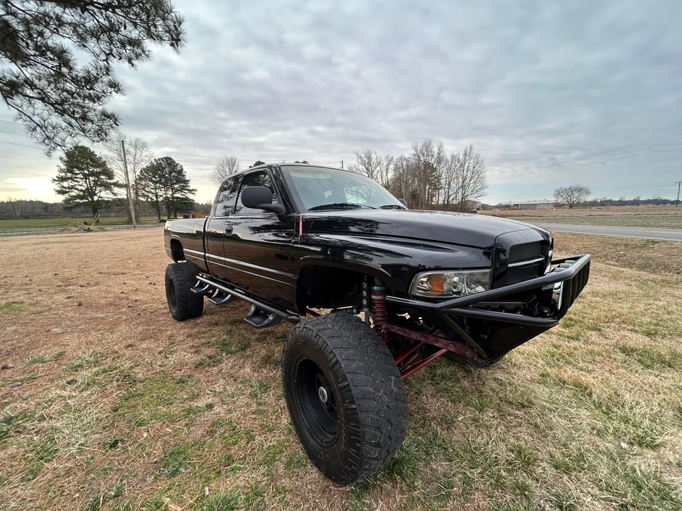 2000 Dodge Ram 2nd Gen - Image 18 of 31