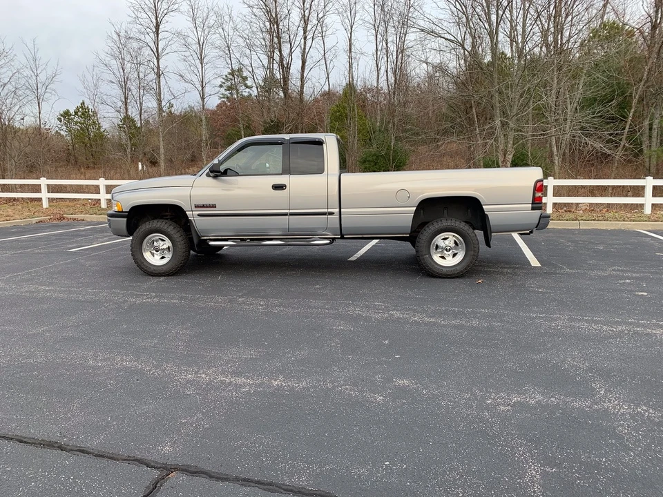2000 Dodge Ram 2nd Gen - Image 5 of 31