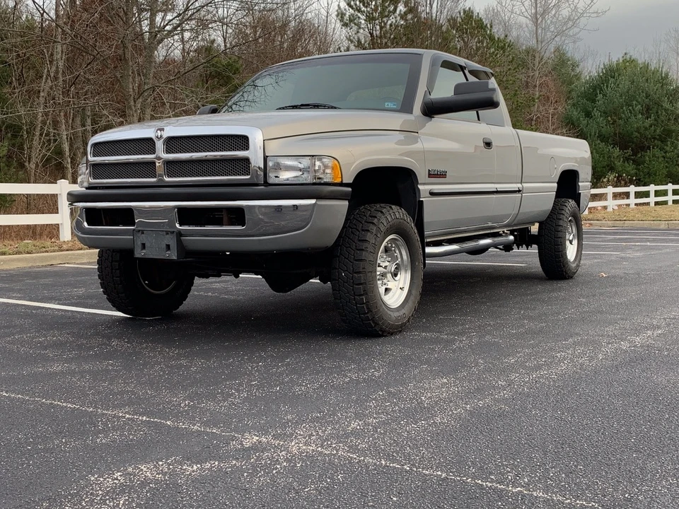 2000 Dodge Ram 2nd Gen - Image 2 of 31