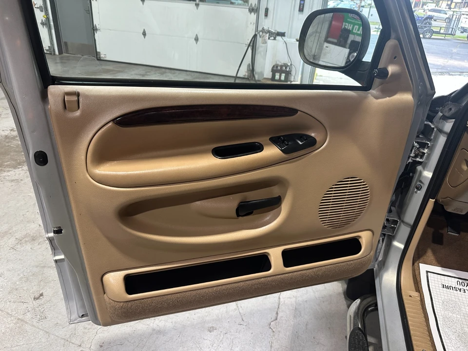 2000 Dodge Ram 2nd Gen - Image 12 of 20