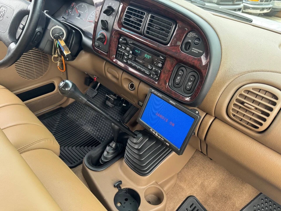2000 Dodge Ram 2nd Gen - Image 2 of 12