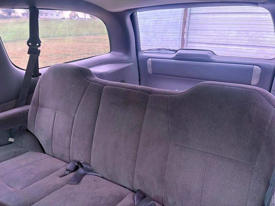 2000 Dodge Ramcharger - Image 6 of 8