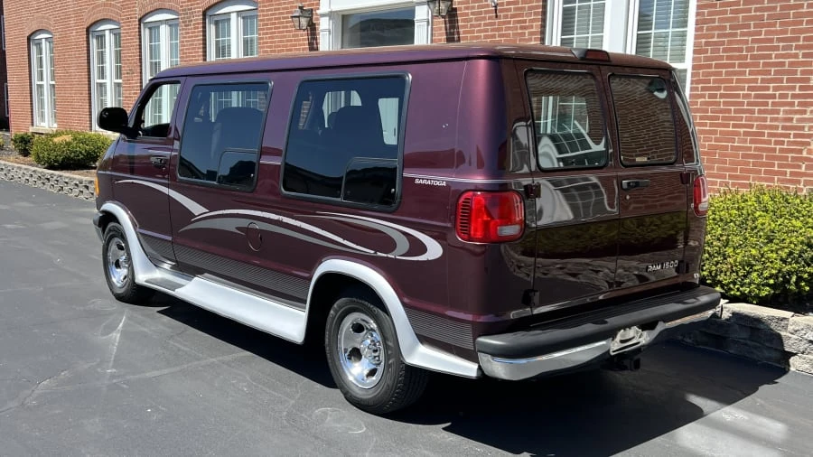 2000 Dodge Ram Van - Image 3 of 13