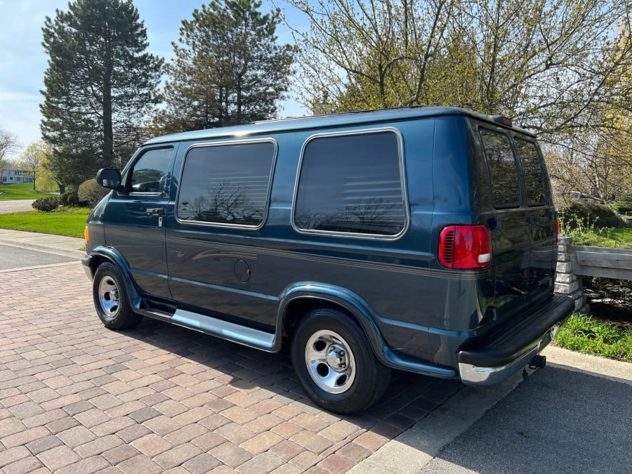 2000 Dodge Ram Van - Image 3 of 14