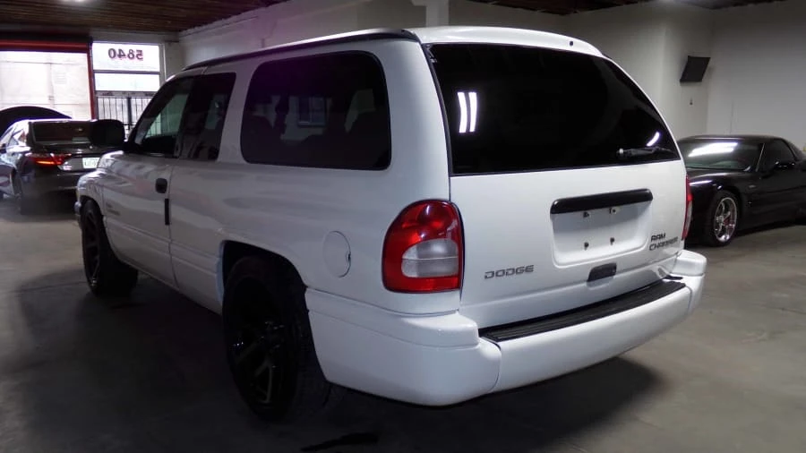 2000 Dodge Ramcharger - Image 3 of 8
