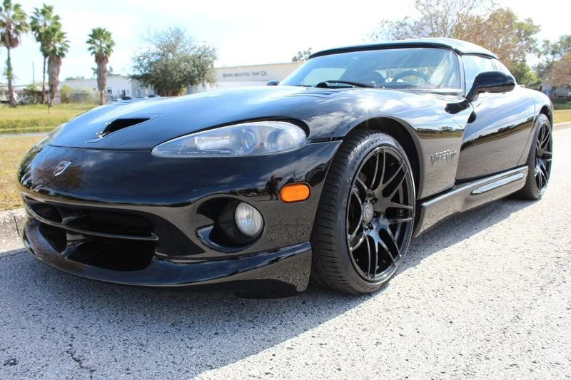2000 Dodge Viper 2nd Gen - Image 2 of 20