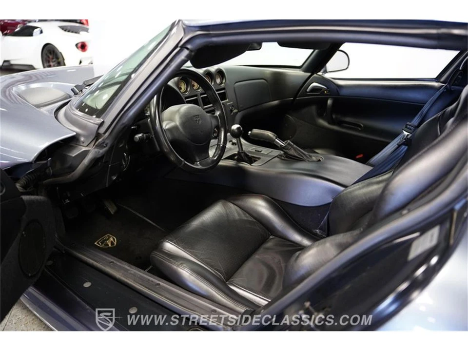 2000 Dodge Viper 2nd Gen - Image 2 of 31