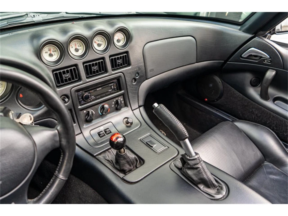 2000 Dodge Viper 2nd Gen - Image 10 of 12