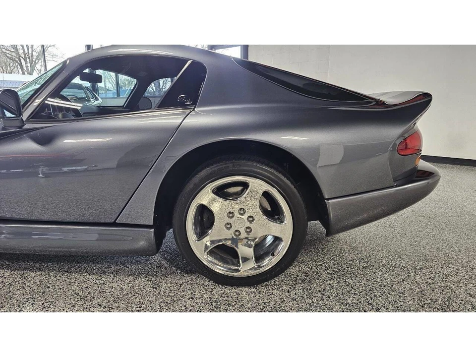 2000 Dodge Viper 2nd Gen - Image 11 of 31
