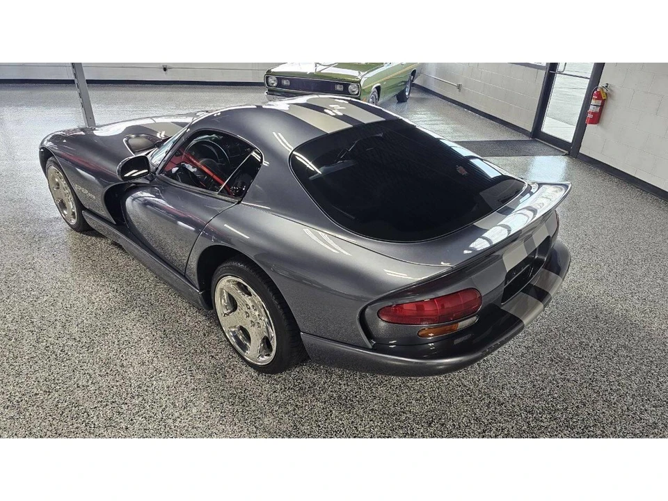 2000 Dodge Viper 2nd Gen - Image 9 of 31