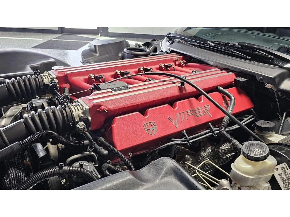 2000 Dodge Viper 2nd Gen - Image 18 of 31