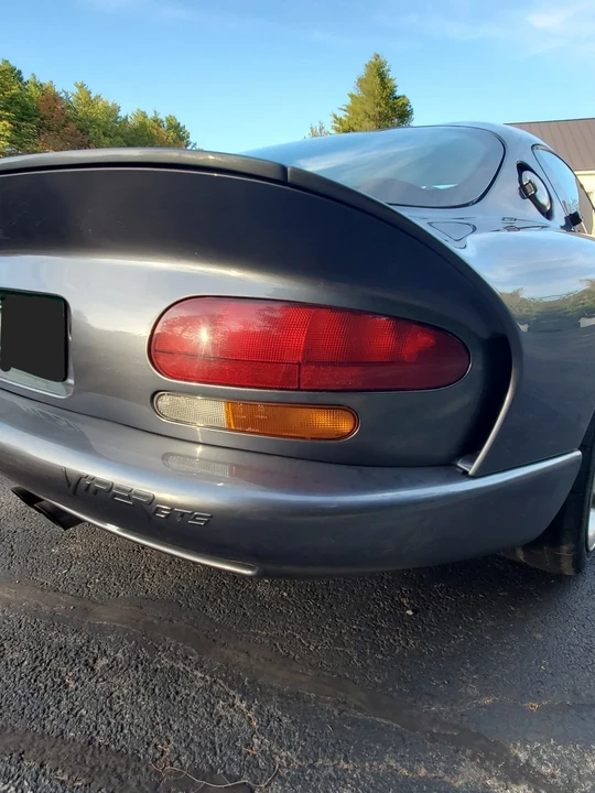 2000 Dodge Viper GTS 2nd Gen - Image 8 of 21