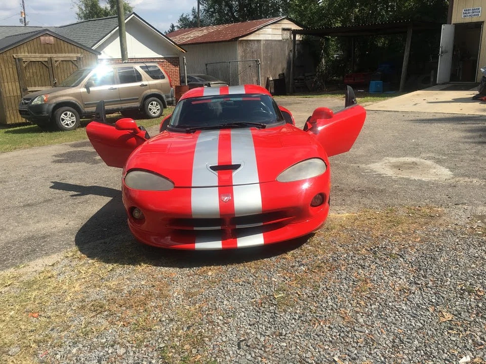 2000 Dodge Viper GTS 2nd Gen - Image 9 of 31