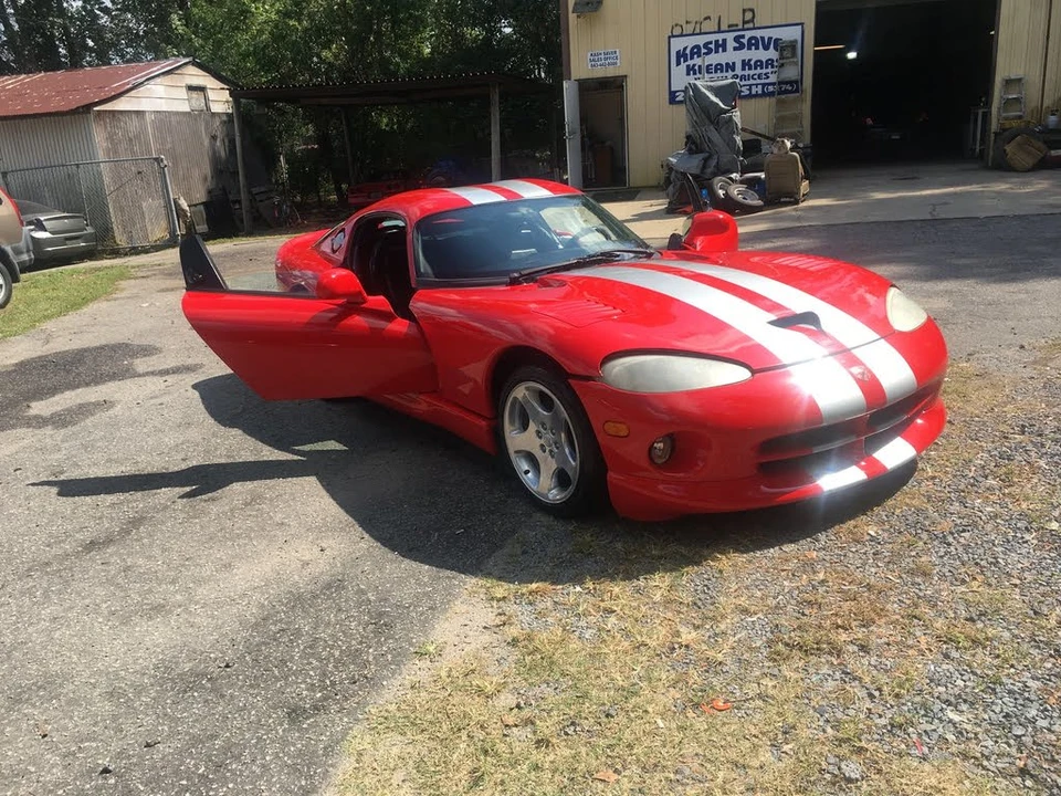 2000 Dodge Viper GTS 2nd Gen - Image 10 of 31