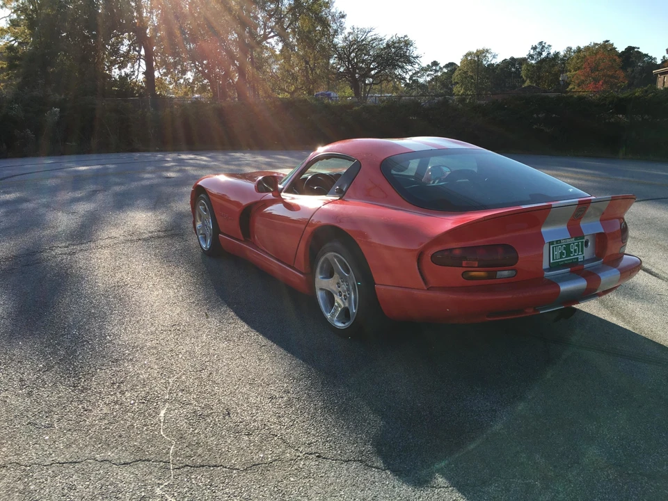 2000 Dodge Viper GTS 2nd Gen - Image 8 of 31