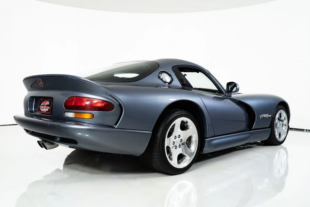 2000 Dodge Viper GTS 2nd Gen - Image 12 of 21