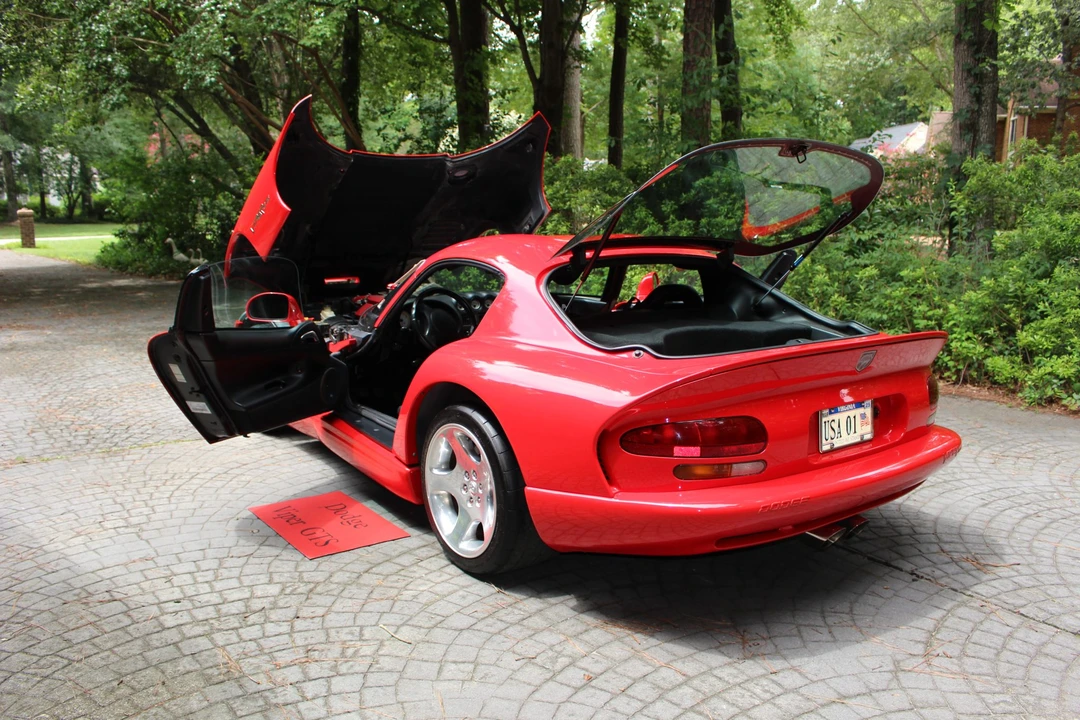 2000 Dodge Viper GTS 2nd Gen - Image 27 of 31