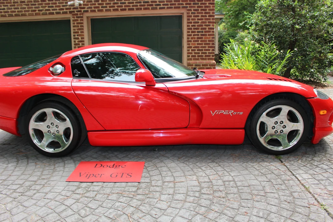 2000 Dodge Viper GTS 2nd Gen - Image 14 of 31