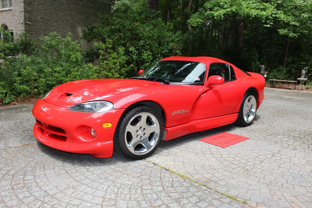 2000 Dodge Viper GTS 2nd Gen - Image 4 of 31