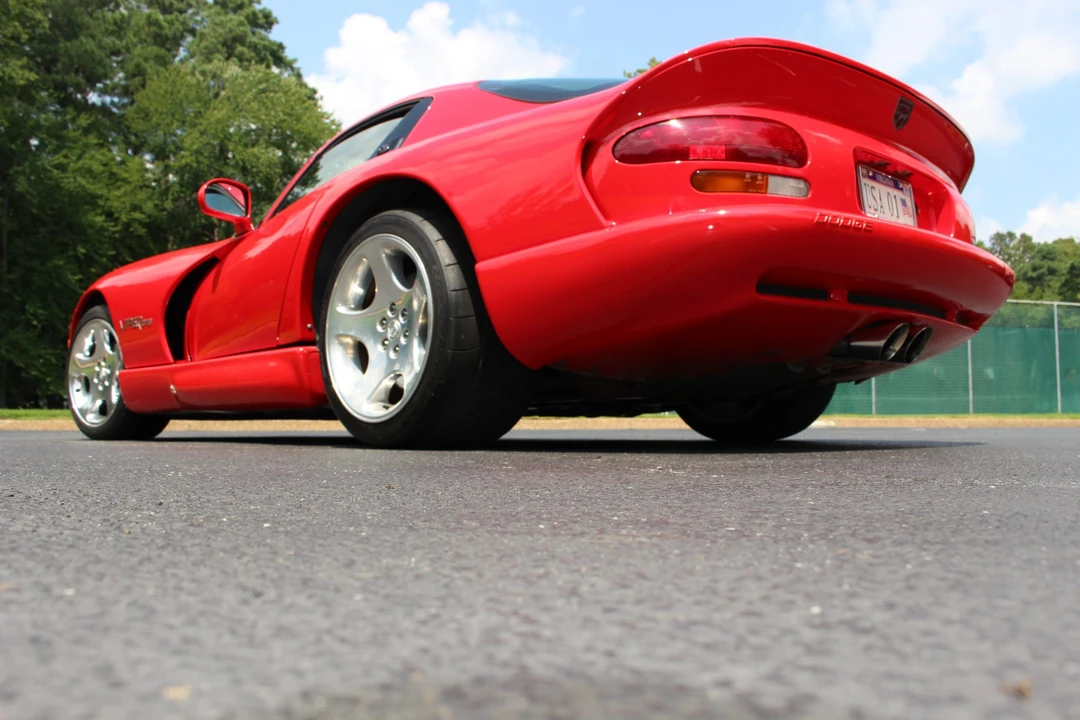 2000 Dodge Viper GTS 2nd Gen - Image 18 of 31