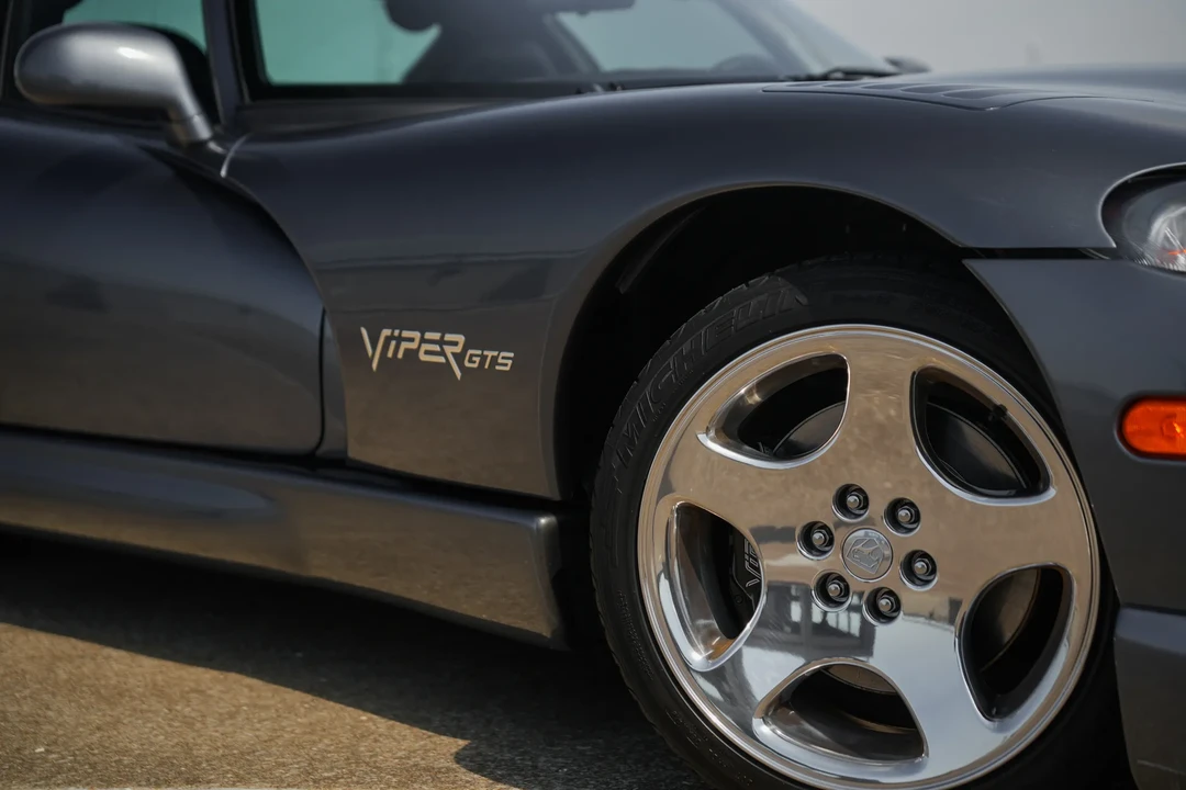 2000 Dodge Viper GTS 2nd Gen - Image 26 of 31